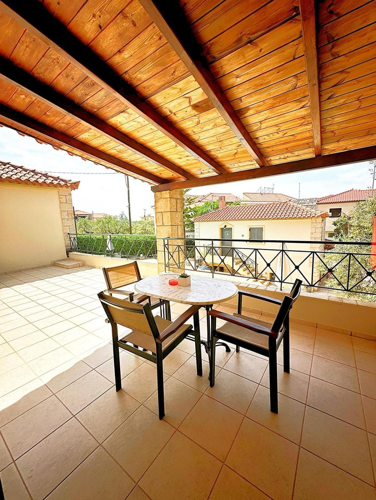 Apartment Finikes Stoupa